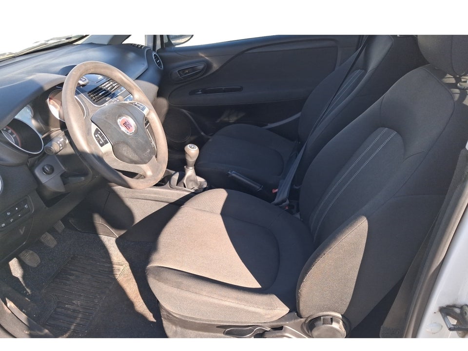 Fiat Punto 1,3 MJT 85 Van 3d