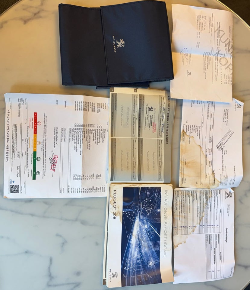 Peugeot 208 1,2 PureTech 82 Allure Sky 5d