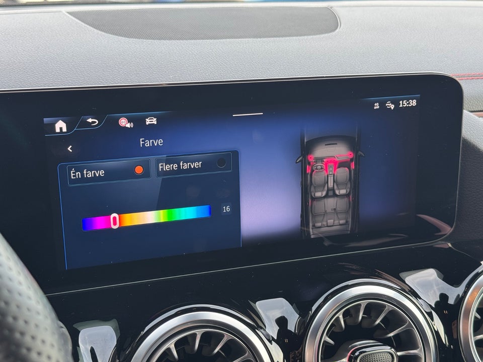 Mercedes EQA300 AMG Line 4Matic 5d