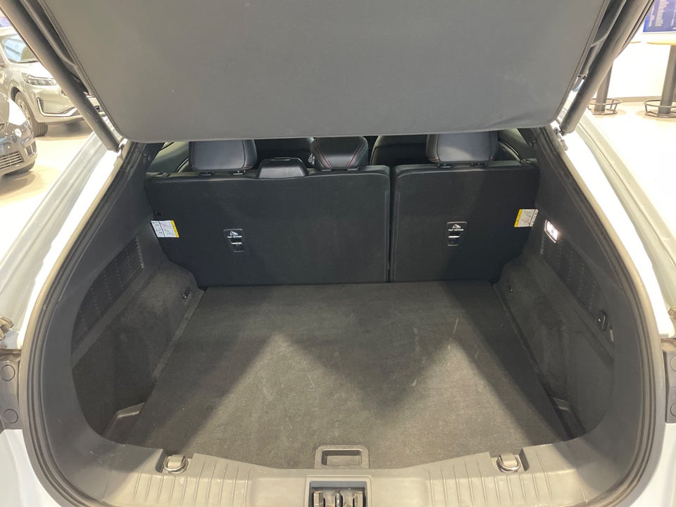 Ford Mustang Mach-E 75 Standard Range AWD 5d