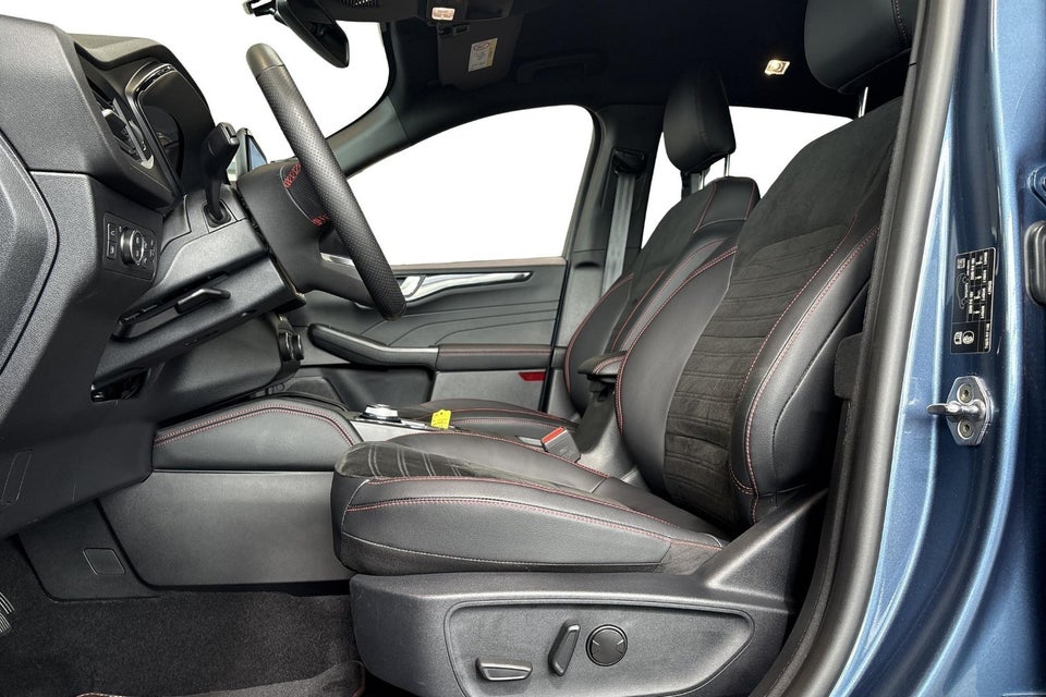 Ford Kuga 2,5 PHEV ST-Line CVT 5d