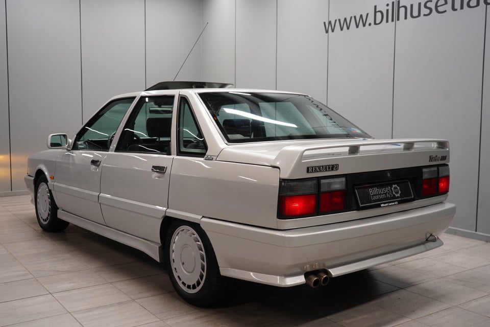Renault 21 2,0 Turbo 4d