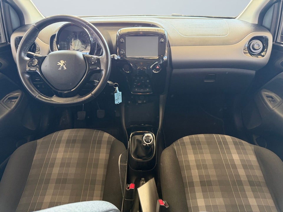 Peugeot 108 1,0 e-VTi 72 Allure+ 5d