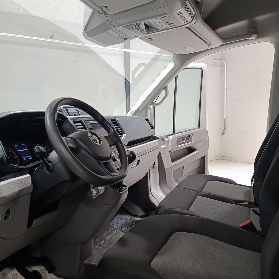 VW Crafter 35 2,0 TDi 177 Kassevogn L4H3