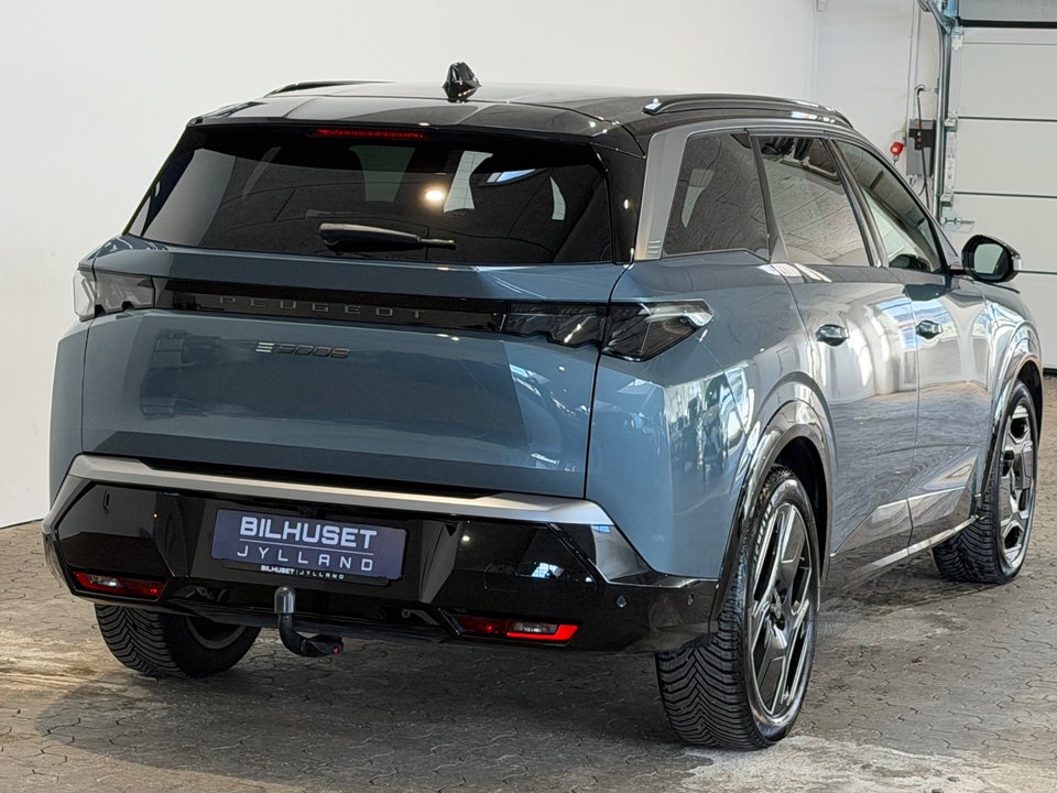 Peugeot e-5008 77 GT Pack 7prs 5d
