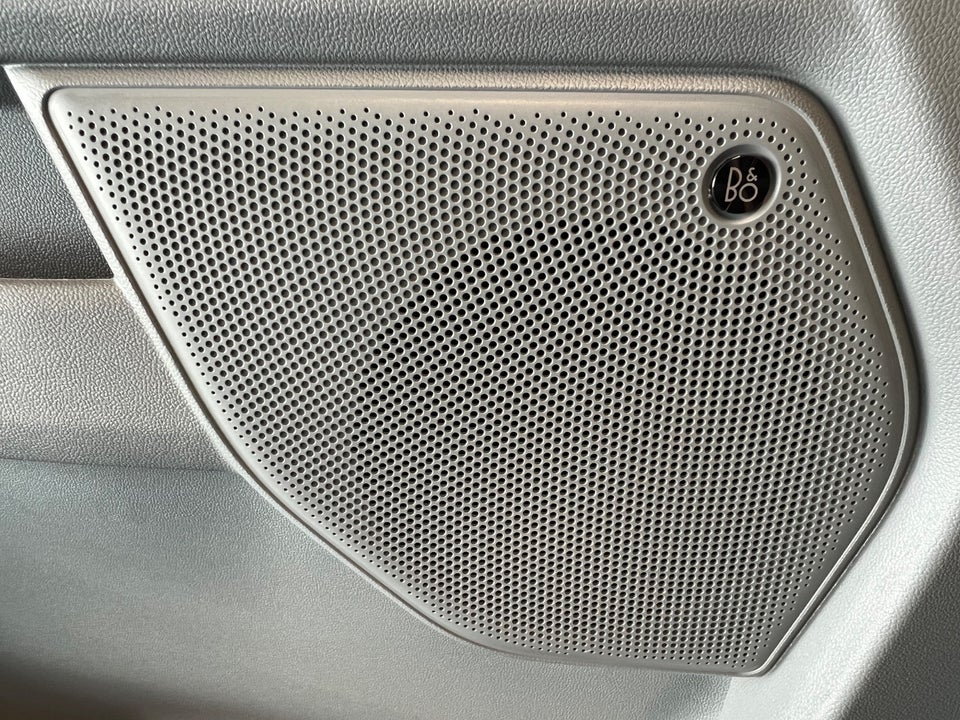 Ford E-Transit Custom 340L 64 Limited