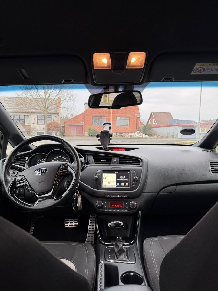 Kia Ceed 1,6 CRDi 136 GT-Line DCT 5d