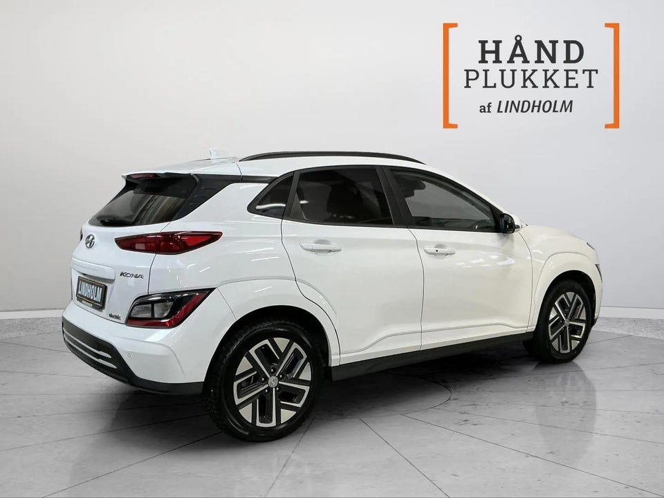 Hyundai Kona 39 EV Essential 5d