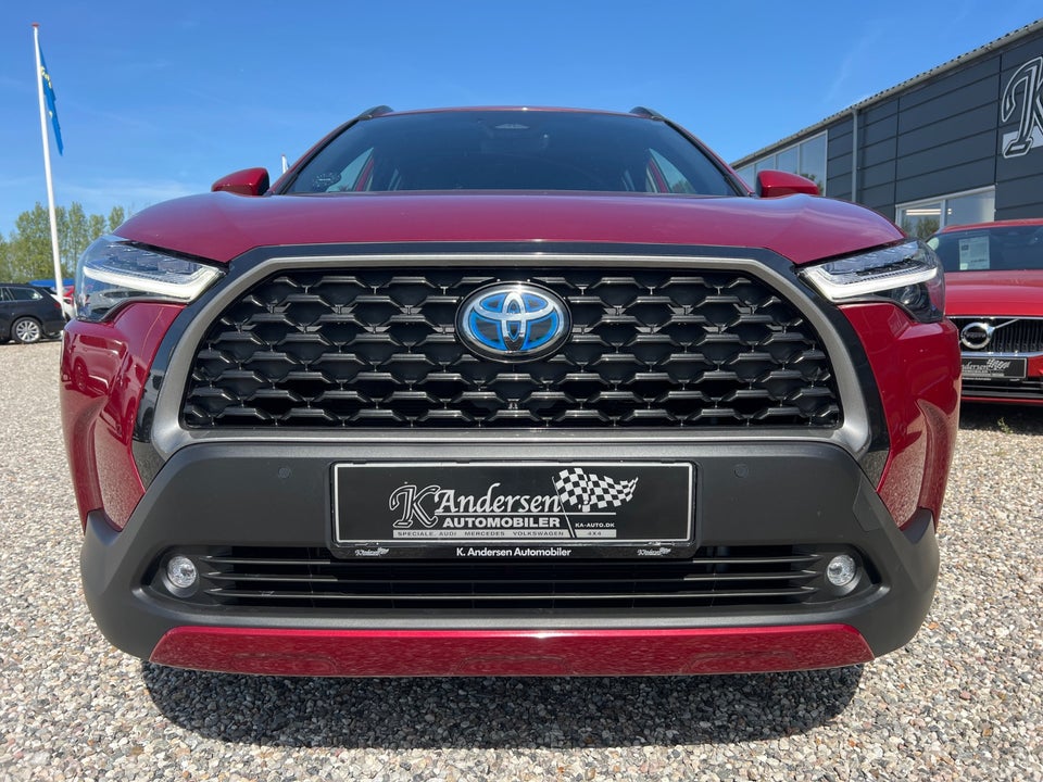 Toyota Corolla Cross 1,8 Hybrid Style Comfort CVT 5d
