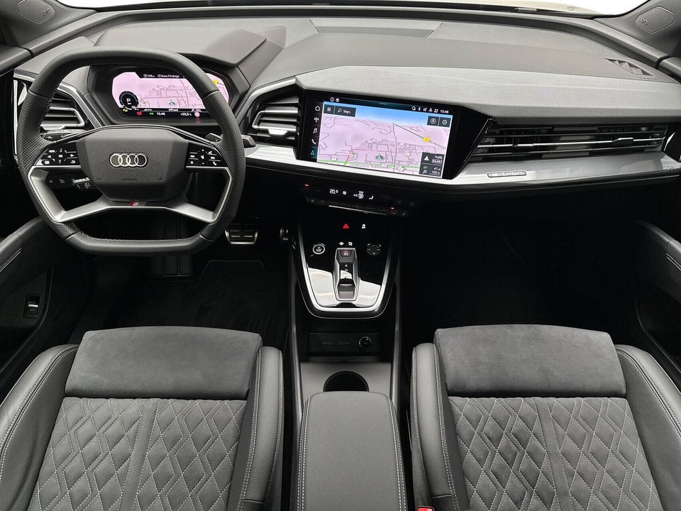 Audi Q4 e-tron 45 S-line 5d