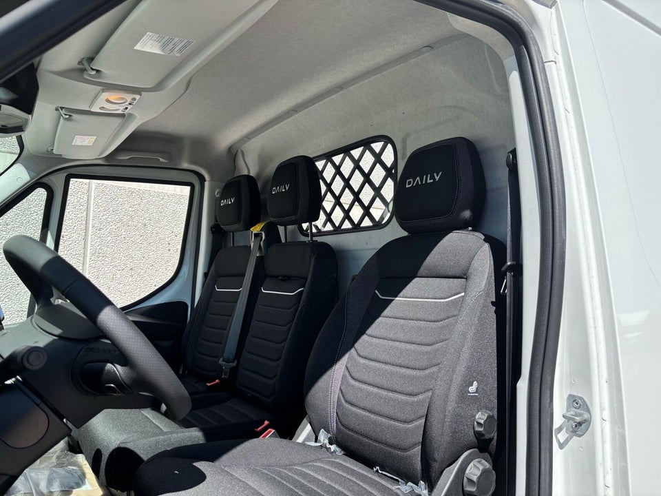 Iveco Daily 3,0 35C18 12m³ Van AG8