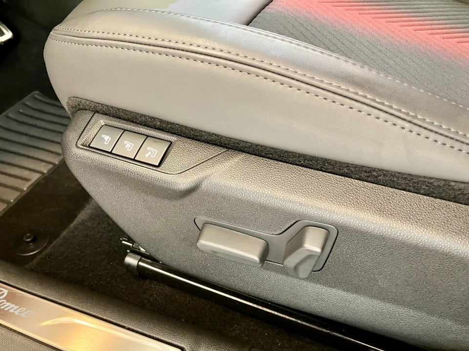 Alfa Romeo Junior Elettrica Speciale 5d