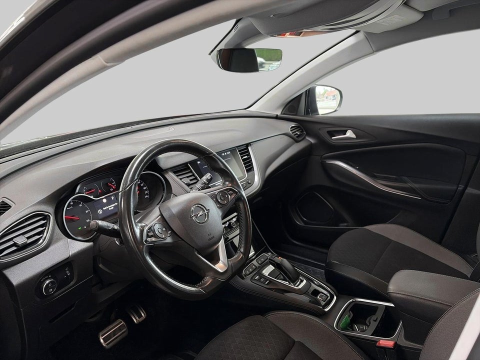 Opel Grandland X 1,6 Hybrid Ultimate aut. 5d