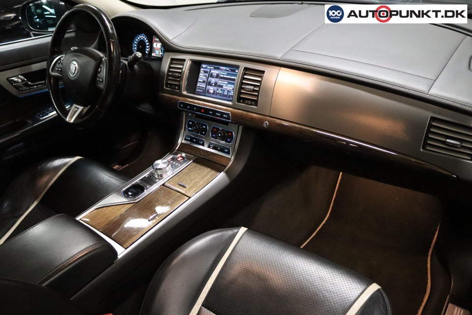 Jaguar XF 3,0 D V6 Luxury aut. 4d