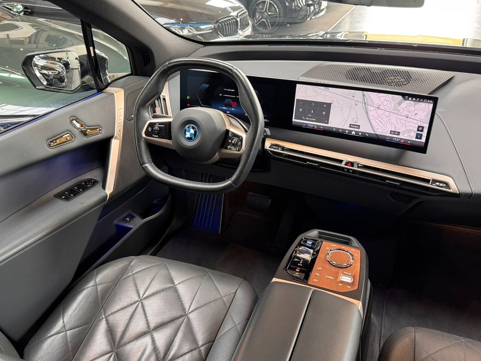 BMW iX xDrive40 M-Sport 5d