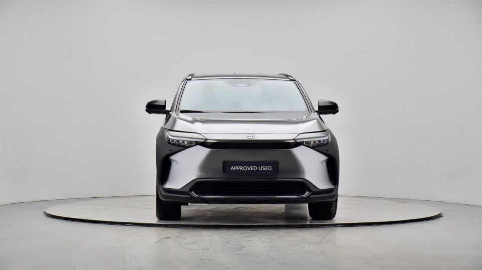 Toyota bZ4X Prestige AWD 5d