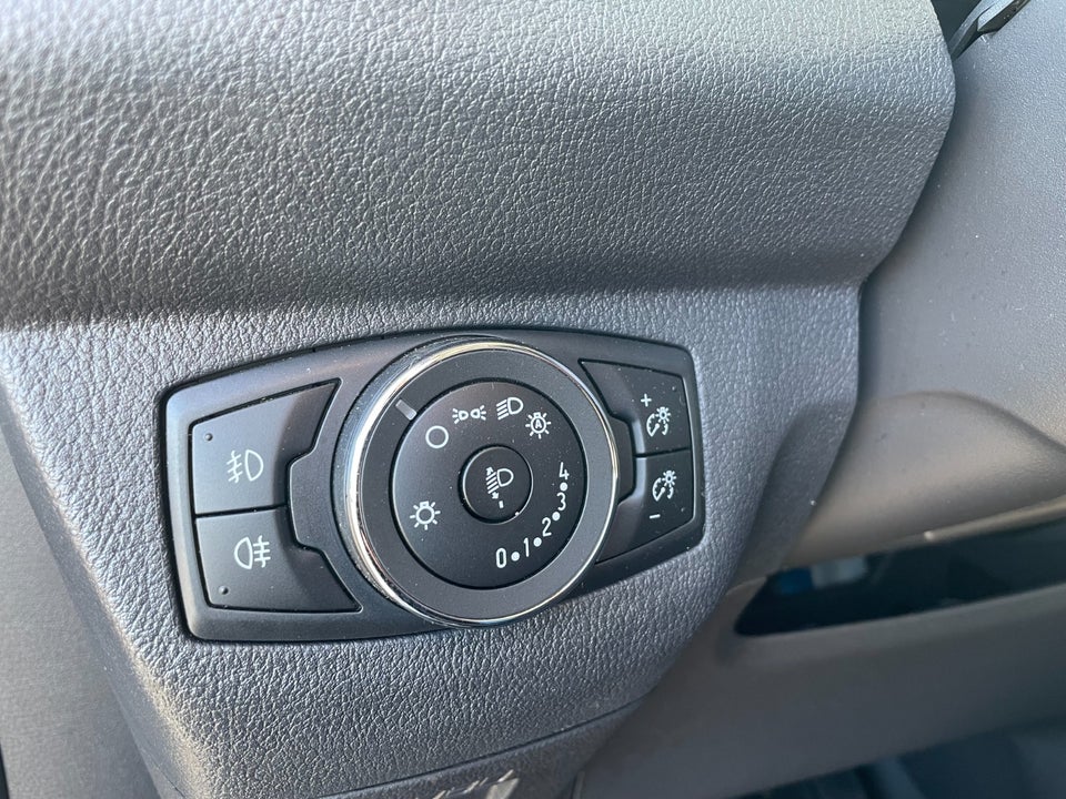 Ford Transit Courier 1,0 EcoBoost Limited