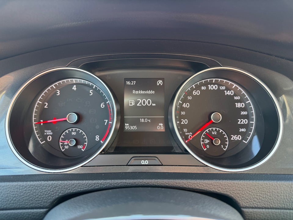 VW Golf VII 1,0 TSi 85 Trendline 5d
