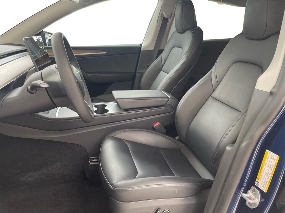 Tesla Model Y Long Range RWD 5d