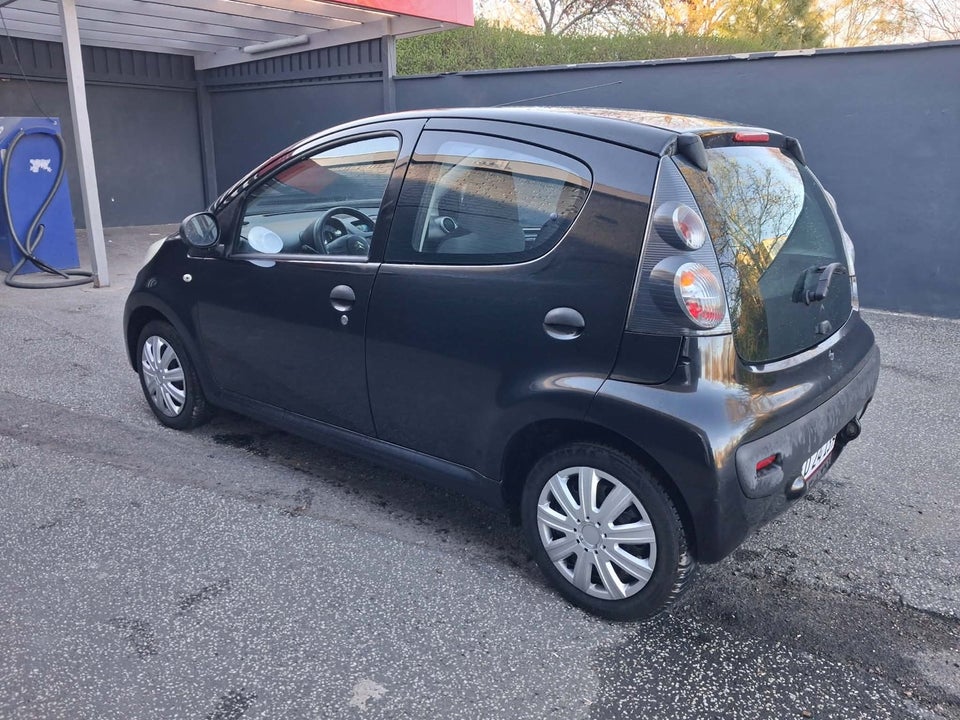 Citroën C1 1,0i  5d
