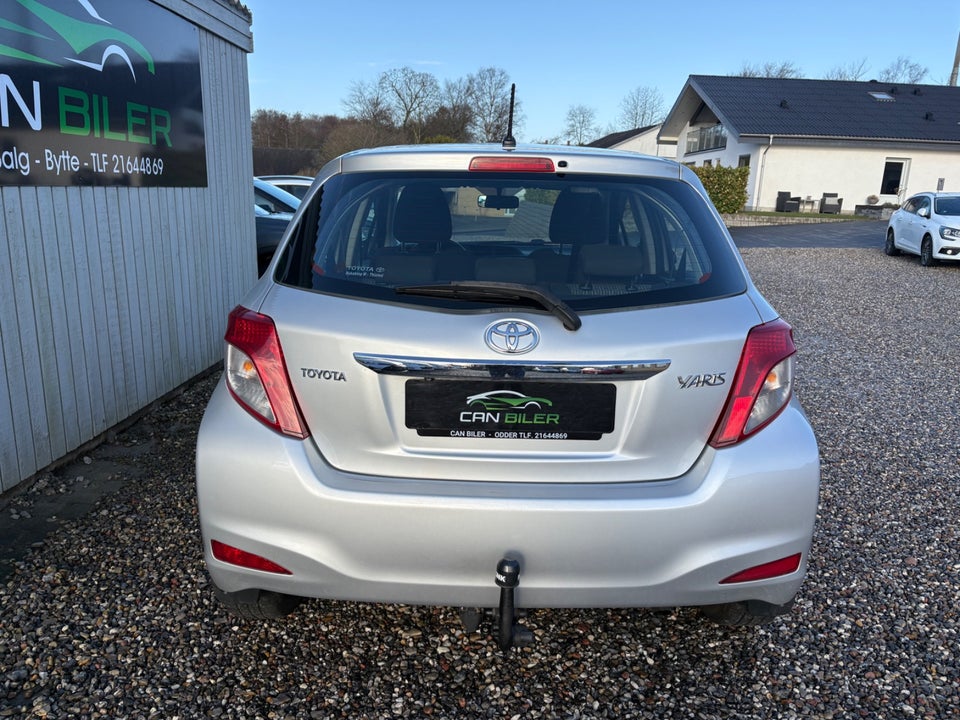 Toyota Yaris 1,3 VVT-i T2 Trend 5d