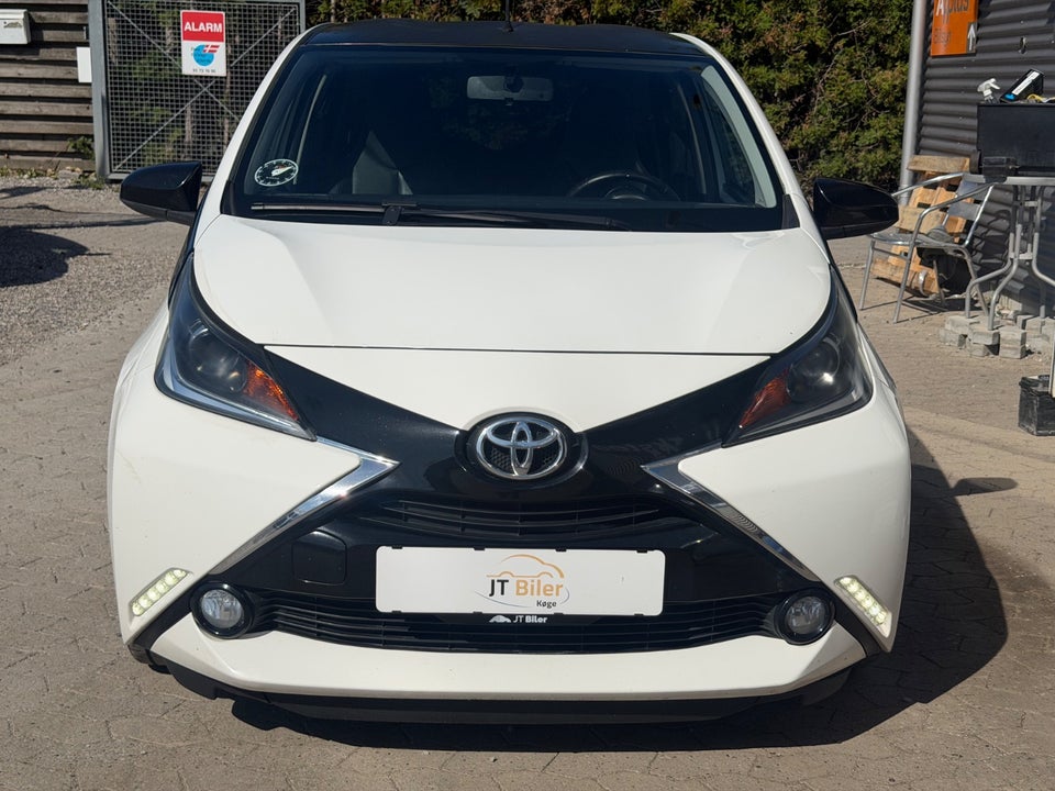 Toyota Aygo 1,0 VVT-i x-cellence 5d