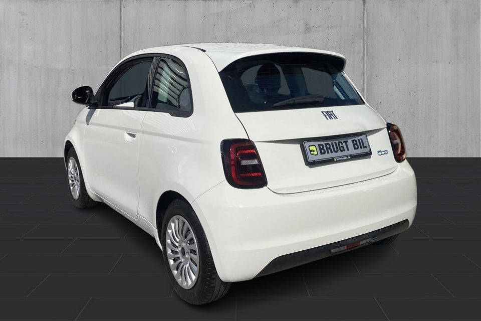Fiat 500e 42 Icon 3d
