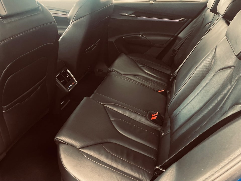 Skoda Enyaq 80 iV Suite 5d