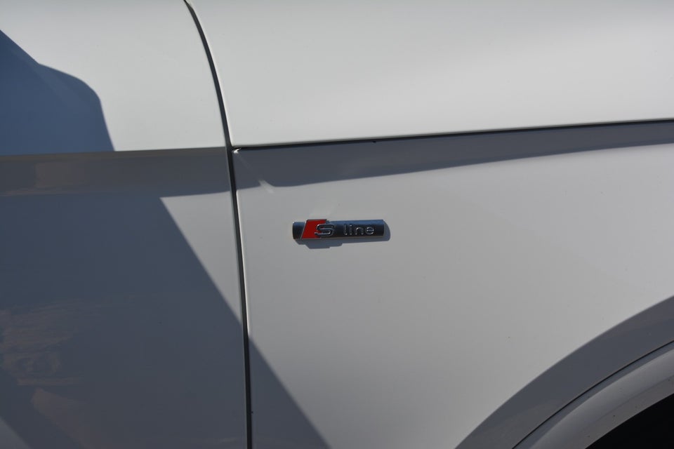 Audi Q5 55 TFSi e S-line Sportback quattro S-tr. 5d