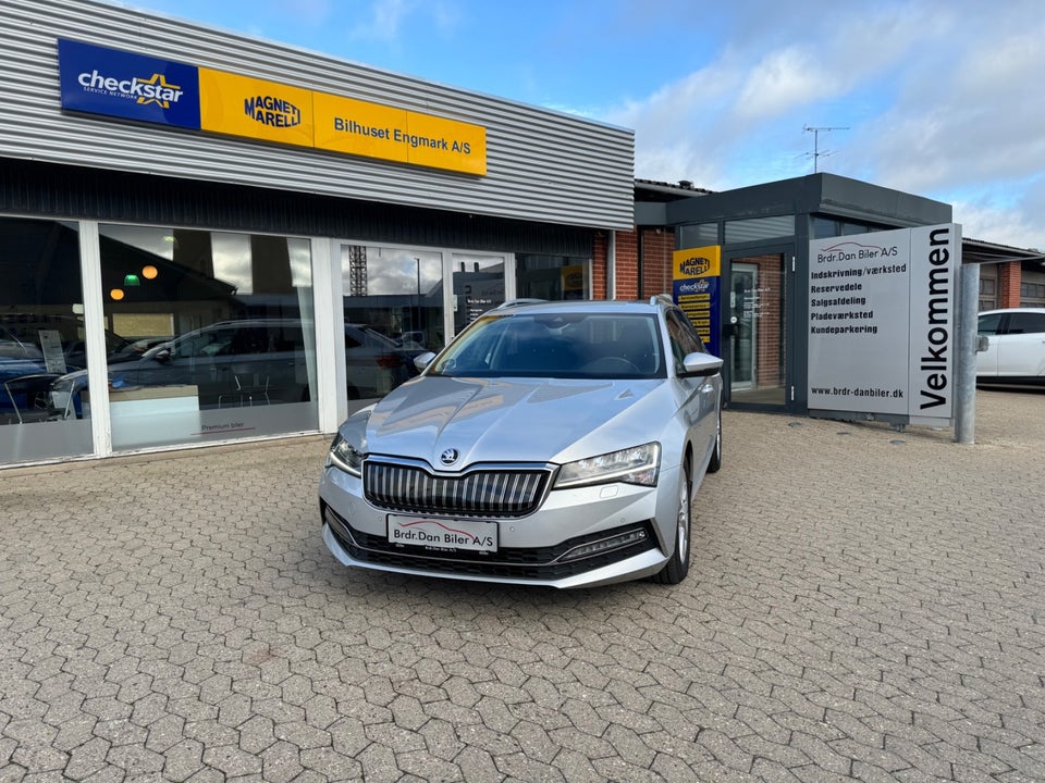 Skoda Superb 1,4 TSi iV Plus Combi DSG 5d