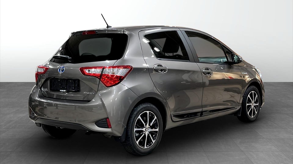 Toyota Yaris 1,5 Hybrid H3 Smart e-CVT 5d