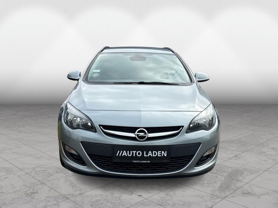 Opel Astra 1,4 T 140 Enjoy 5d