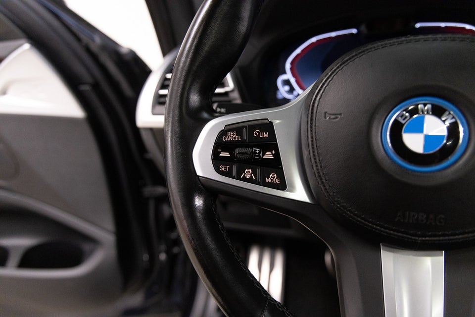 BMW iX3 Charged M-Sport 5d