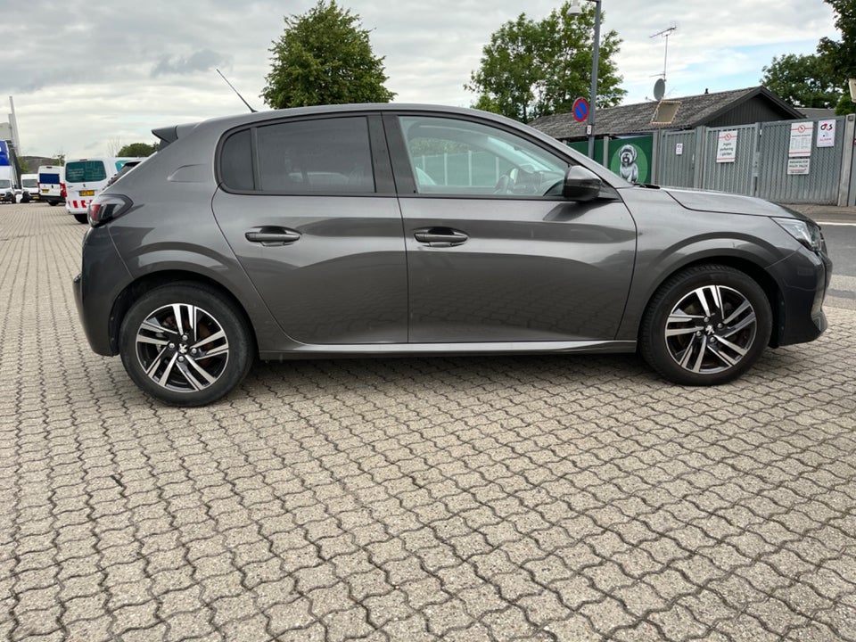 Peugeot 208 1,2 PureTech 100 Supreme+ 5d