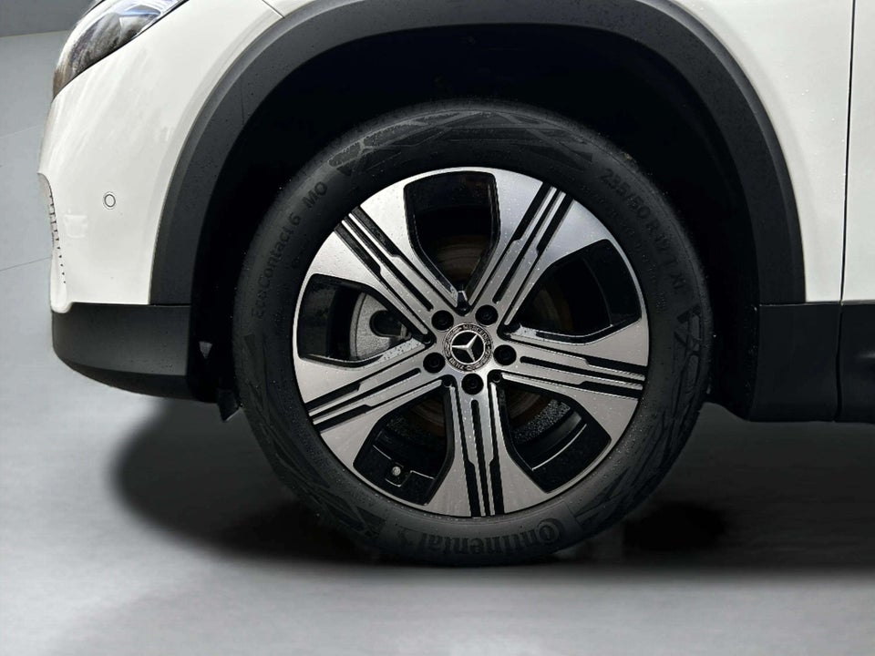 Mercedes EQB300 Progressive 4Matic 5d