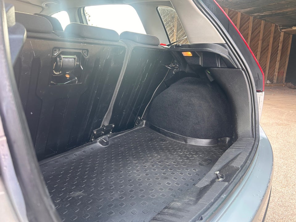 Ford Fiesta 1,4 Ambiente 5d