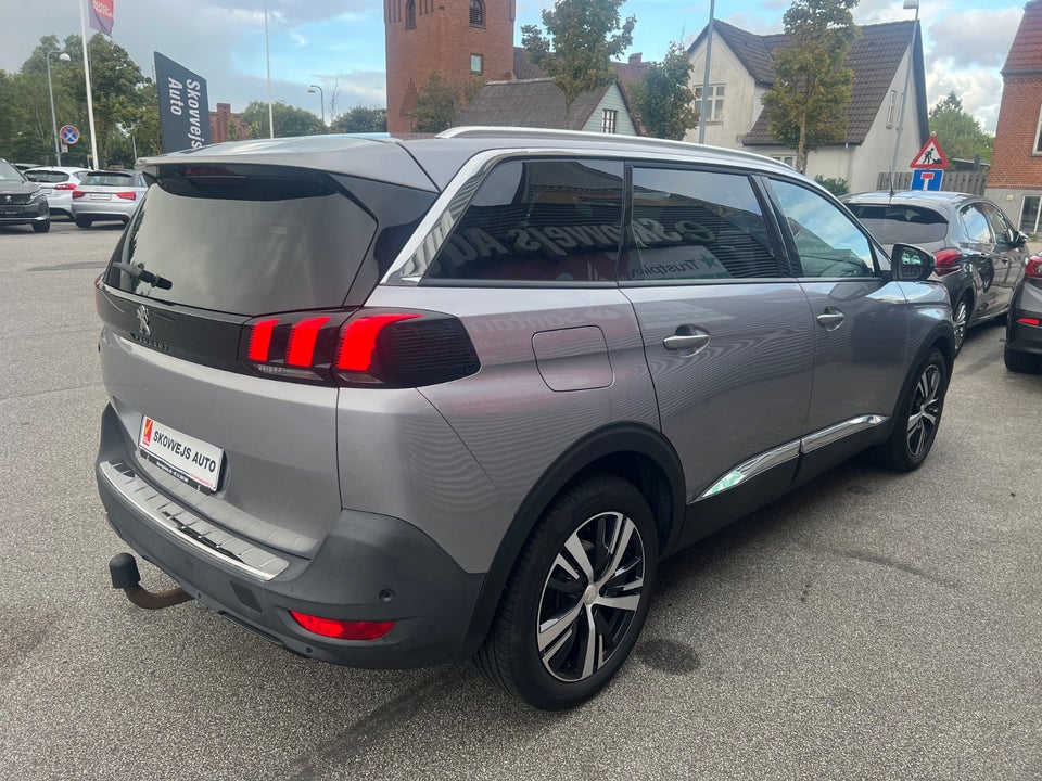 Peugeot 5008 1,6 BlueHDi 120 Allure EAT6 7prs 5d