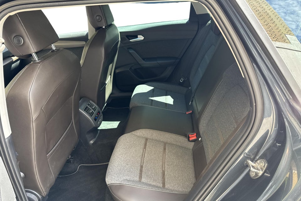 Seat Leon 1,5 eTSi 150 Xcellence Sportstourer DSG 5d