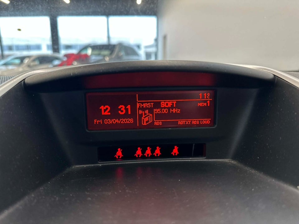 Peugeot 207 1,4 HDi 70 Active 5d