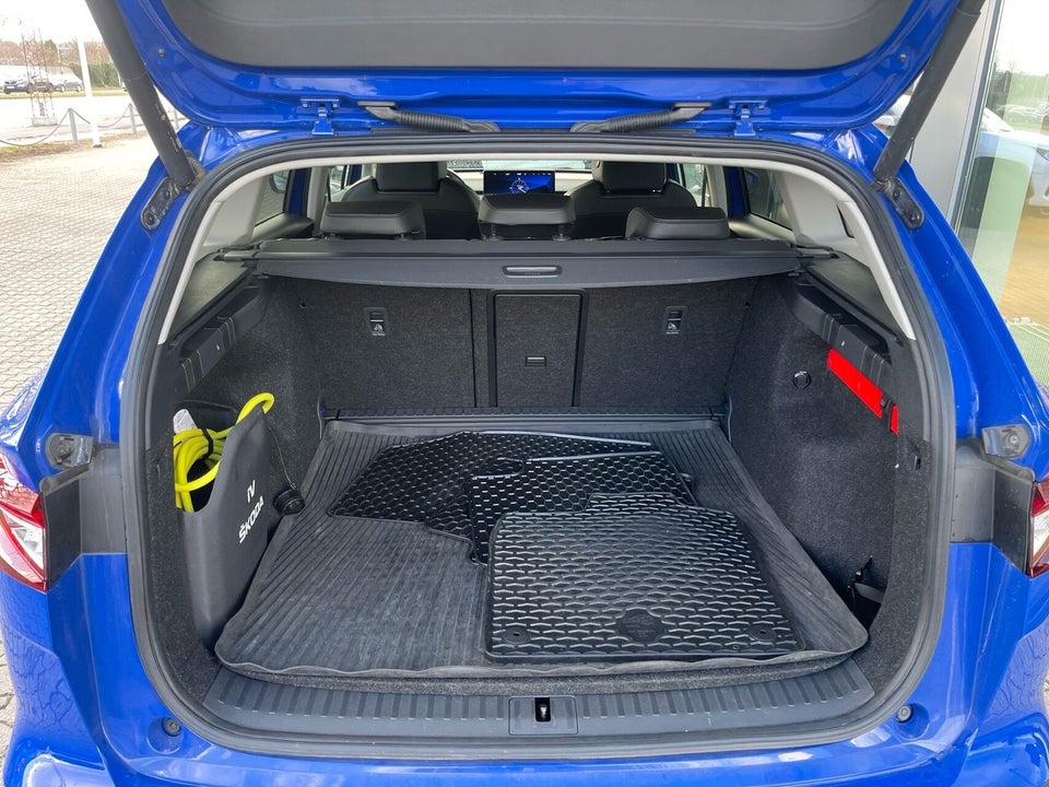 Skoda Enyaq 60 iV Loft 5d