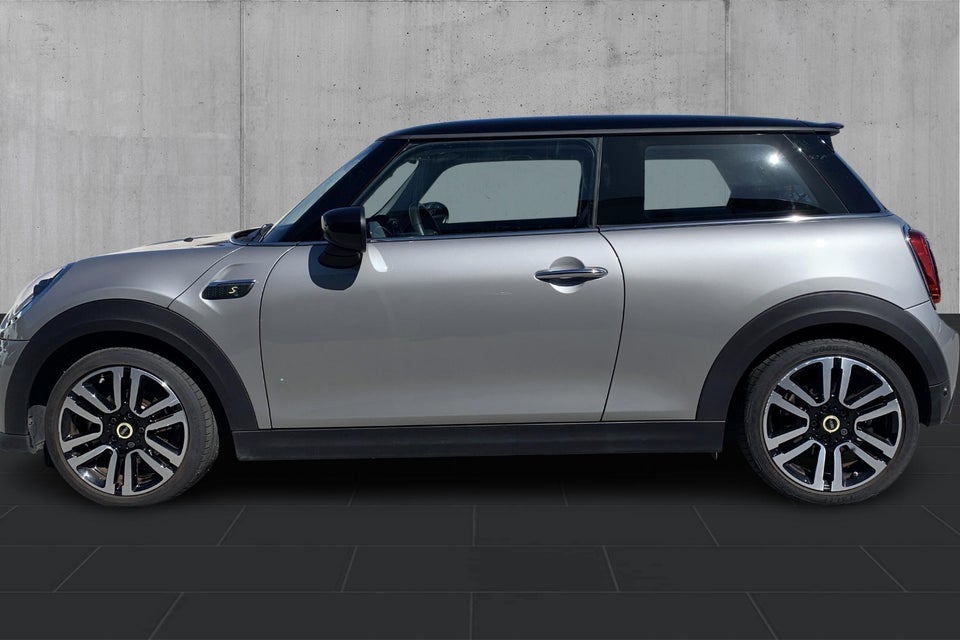 MINI Cooper SE Classic 3d