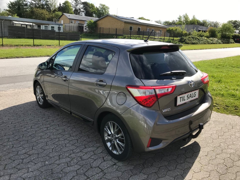 Toyota Yaris 1,5 VVT-i T2 5d