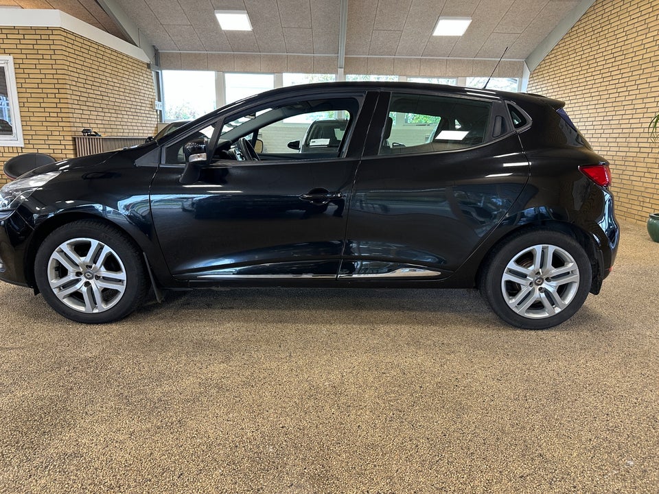 Renault Clio IV 0,9 TCe 90 Zen 5d