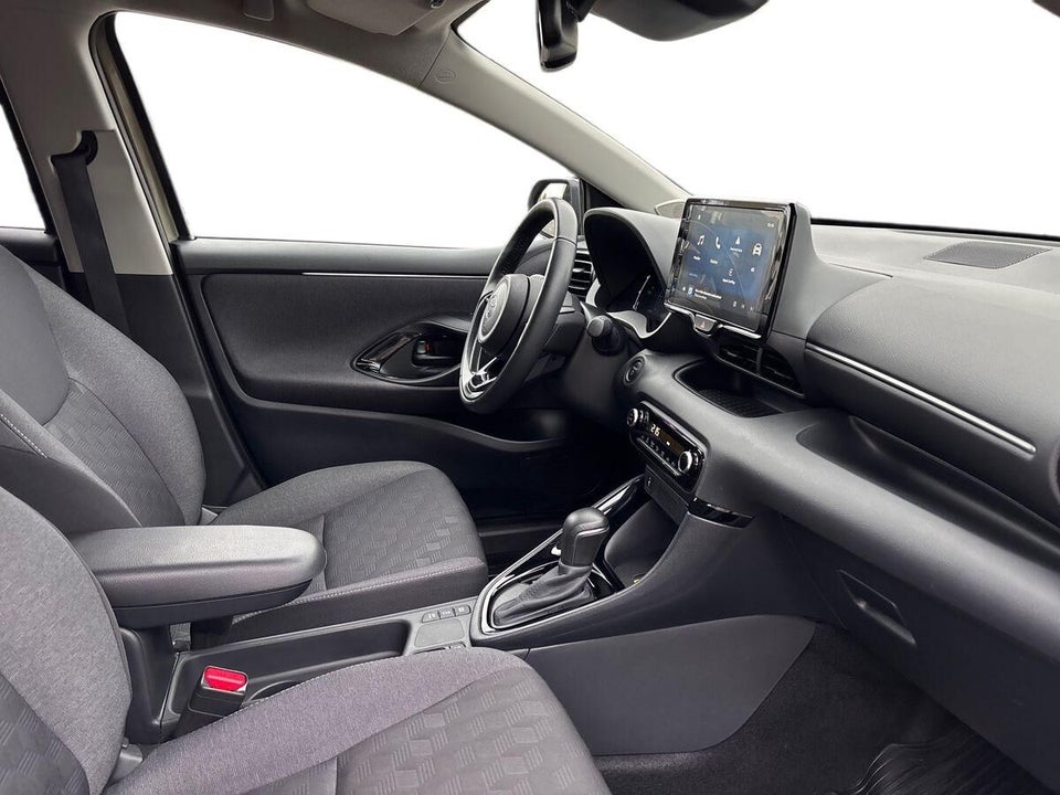 Toyota Yaris 1,5 Hybrid Style e-CVT 5d