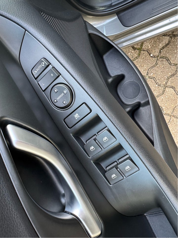 Hyundai i30 1,0 T-GDi Life Komfort stc. 5d