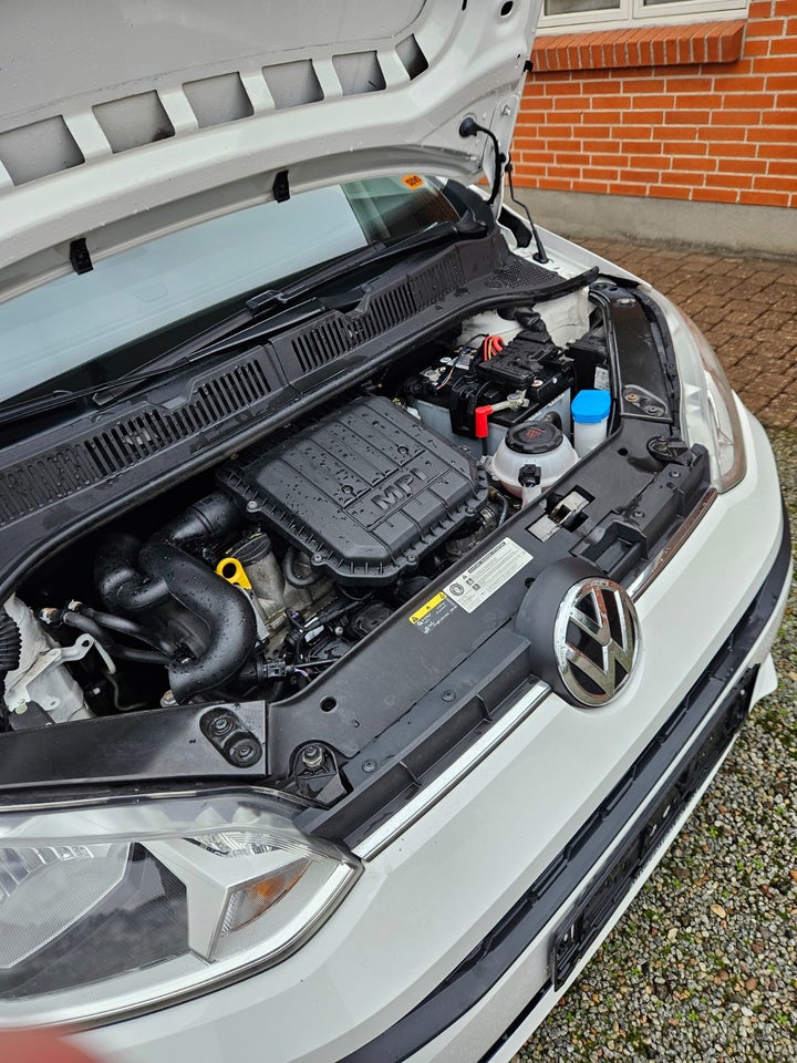 VW Up! 1,0 MPi 60 Move Up! BMT 5d