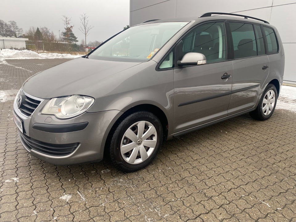 VW Touran 1,4 TSi 140 Trendline 5d