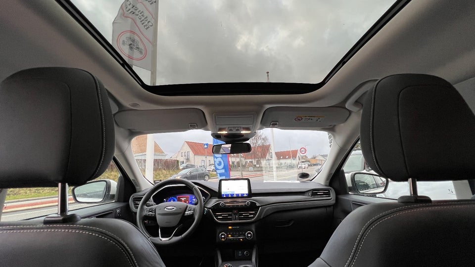 Ford Kuga 2,5 PHEV Vignale CVT 5d