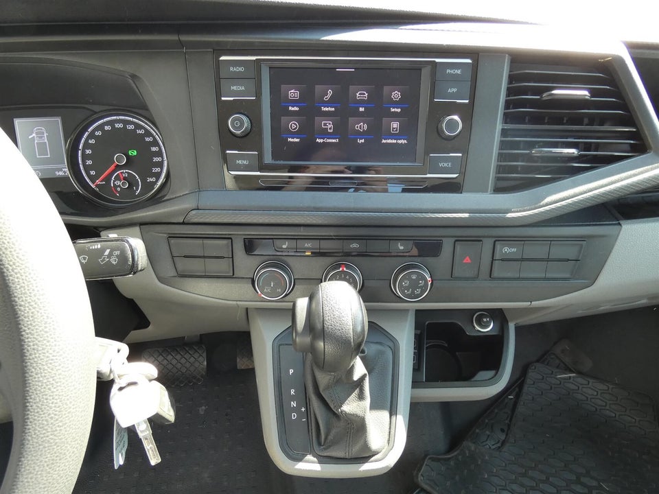 VW Transporter 2,0 TDi 150 Ladvogn DSG lang