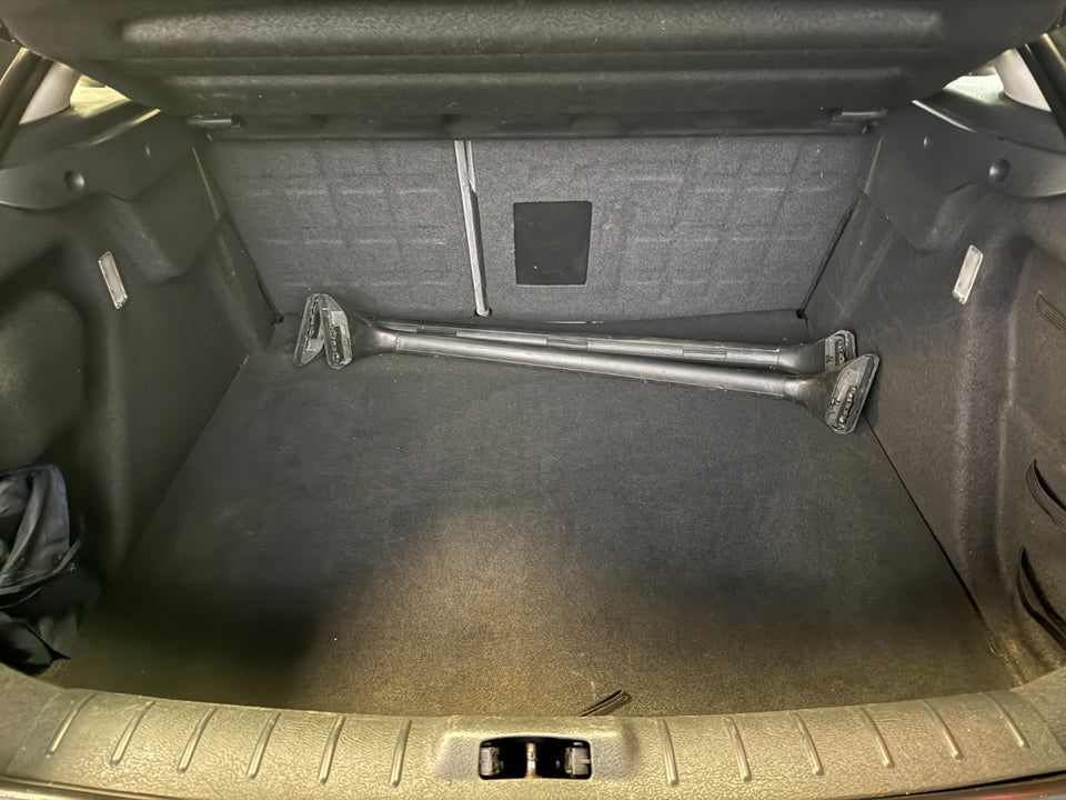 Citroën C5 1,8i 16V Elegance 5d